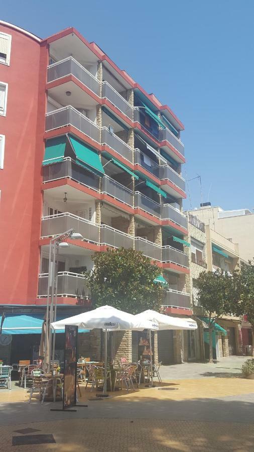 Apartamento Vacacional Салоу Экстерьер фото