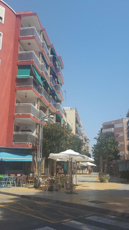 Apartamento Vacacional Салоу Экстерьер фото